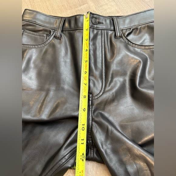 Abercrombie & Fitch Ankle Straight Ultra High Rise Vegan Leather Pants Size 4xs - Picture 8 of 10